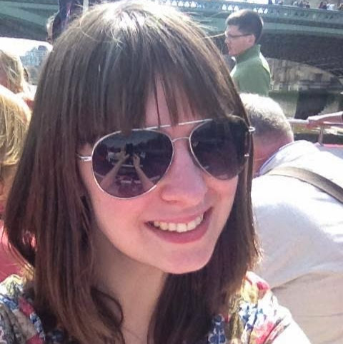 Laura Connolly Photo 26