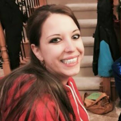 Anna Wolfe Photo 17