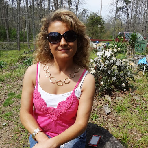 Lisa Mitchell Photo 19