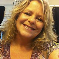 Teresa Loomis Photo 21