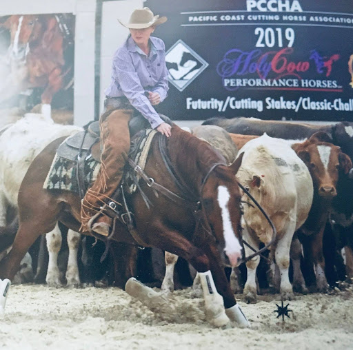Tina Reeves Photo 34