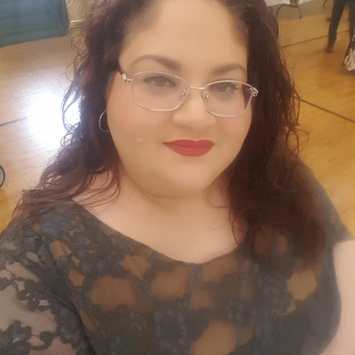 Michelle Collazo Photo 27