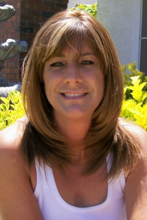 Tracey Hopkins Photo 32
