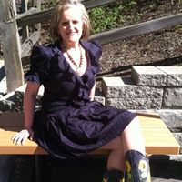 Mary Nicholas Photo 17