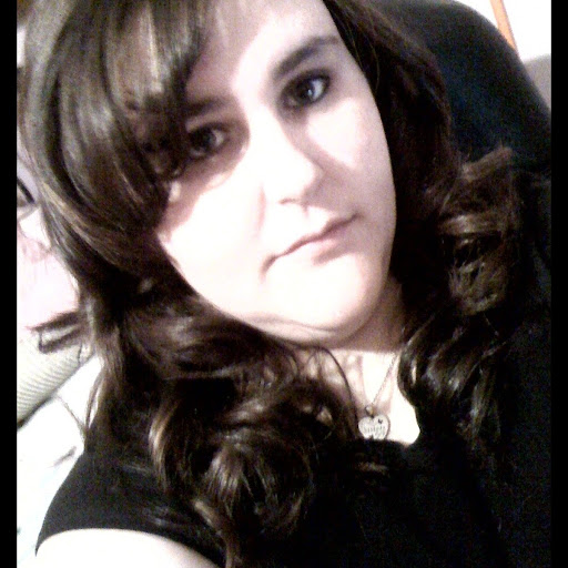 Stephanie Phillips Photo 33