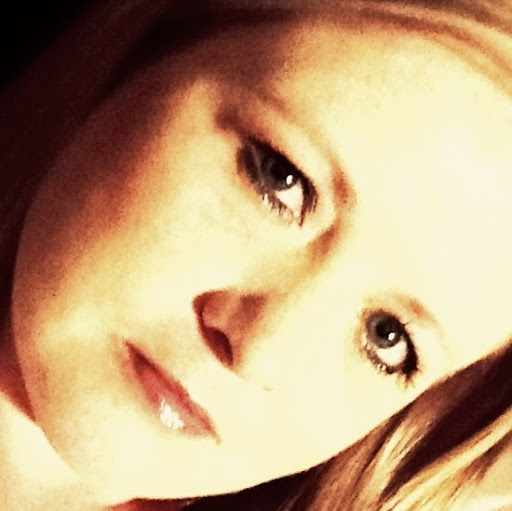 Amber Cook Photo 9