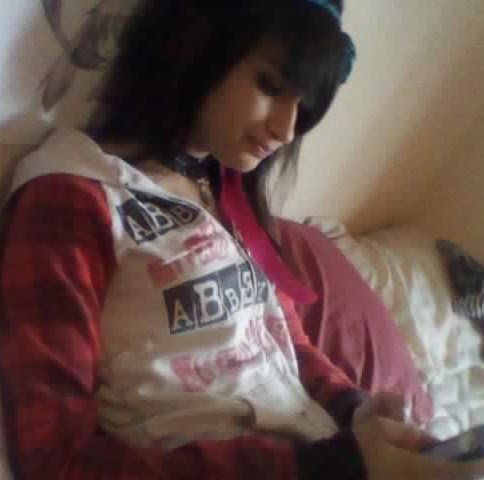 Angie Garza Photo 32