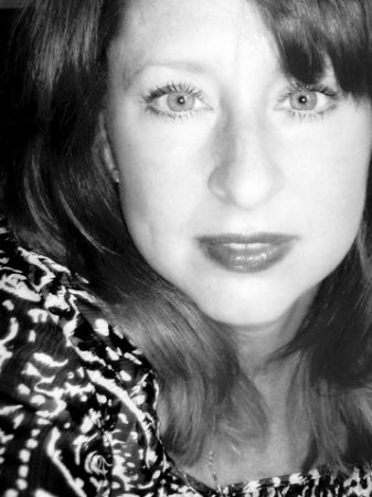 Emily Fisher Photo 9
