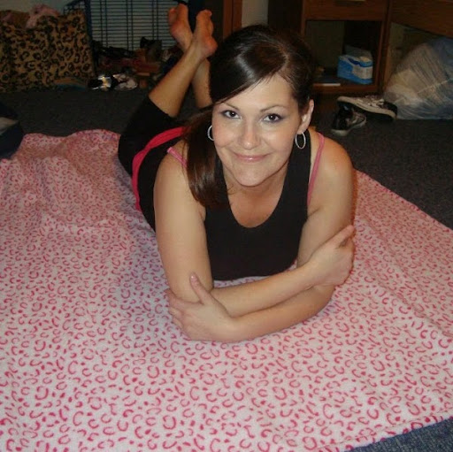 Jennifer Daley Photo 6