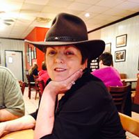 Ruth Spencer Photo 33