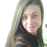 Samantha Crenshaw Photo 12