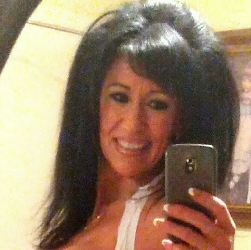 Tina Richardson Photo 7