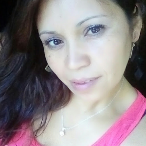 Cristina Robles Photo 8
