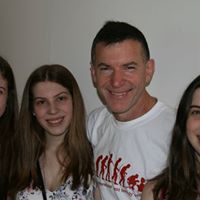 Alison Vickers Photo 9