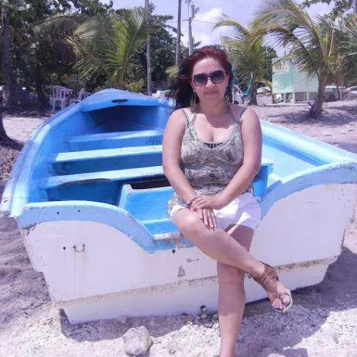 Sandra Ayala Photo 23