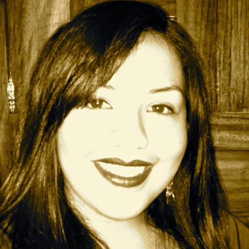Betsy Robles Photo 25