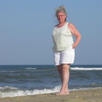 Connie Thomas Photo 22