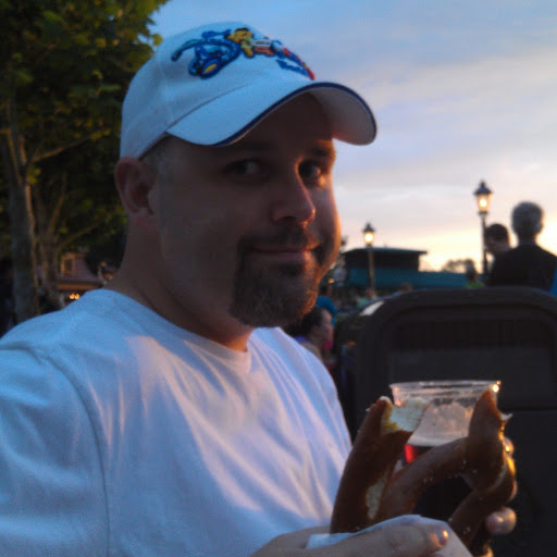 Mike Thompson Photo 9