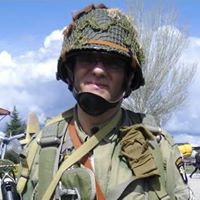 Roy Gardner Photo 28