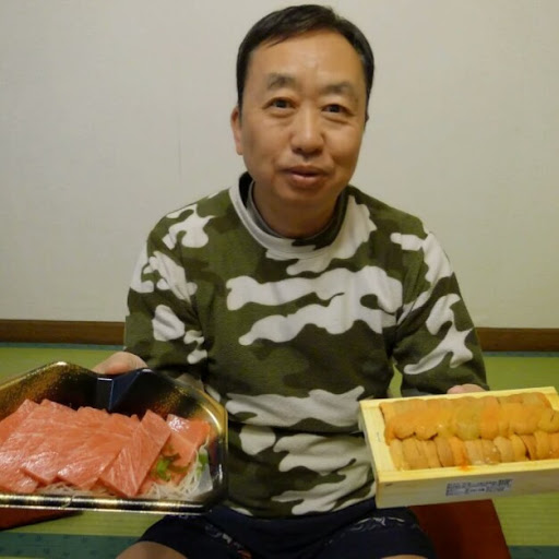 Man Lui Photo 14