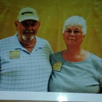 Dee Stephens Photo 34