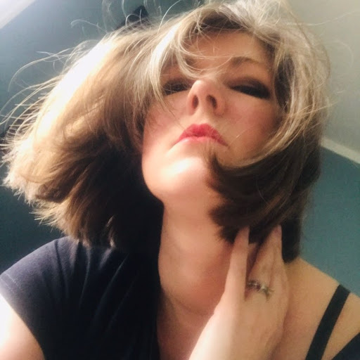 Sara Morgan Photo 29