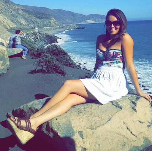 Katherine Singer Photo 15