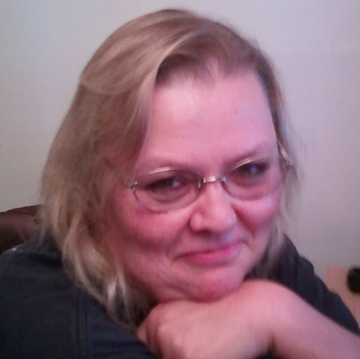 Ellen Valentine Photo 14