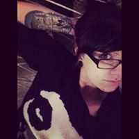 Laura Drake Photo 16