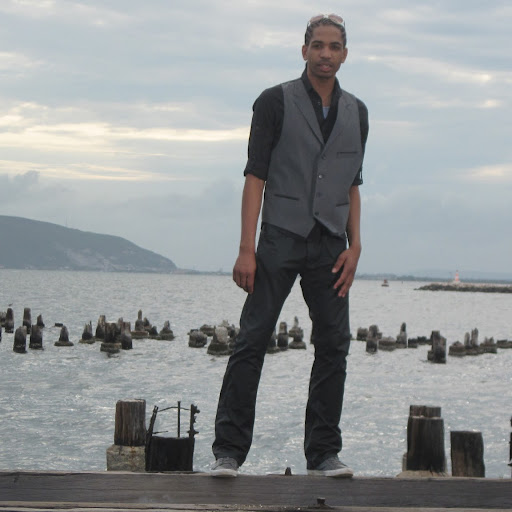 Terrence Gray Photo 31