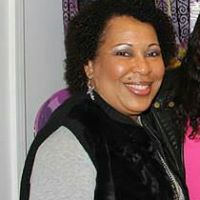 Carolyn Slaughter Photo 29