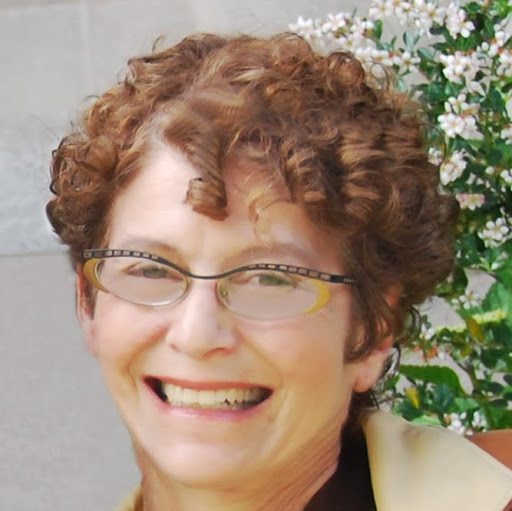 Ruth Warren Photo 28