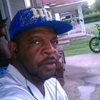 Christopher Holley Photo 32