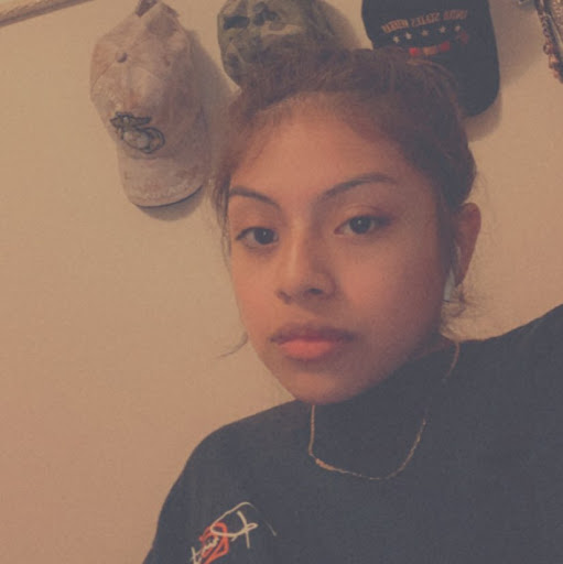 Lindsey Lucero Photo 29