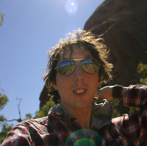 Tom Sharp Photo 20