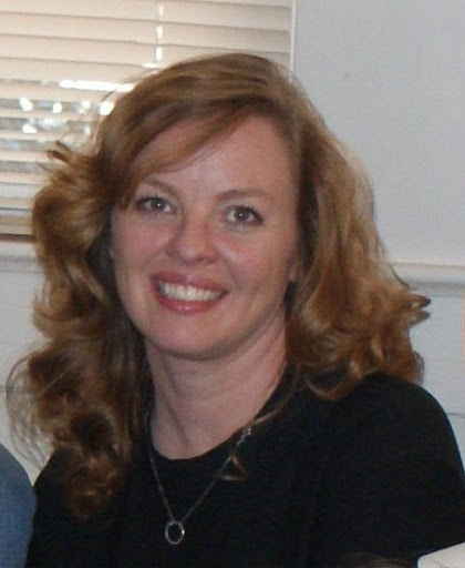 Gretchen Moore Photo 37