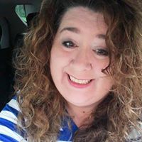 Michelle Elkins Photo 23