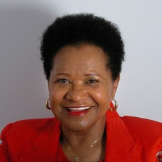 Suzanne Cobb Photo 24