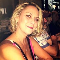 Robyn Holden Photo 6