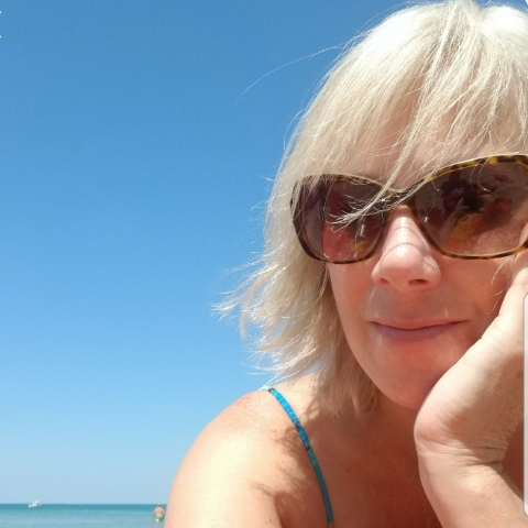 Barbara Roy Photo 29