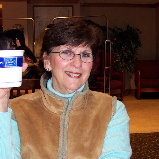 Nancy Lynch Photo 9