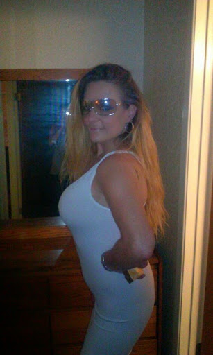 Bobbie Cooper Photo 4