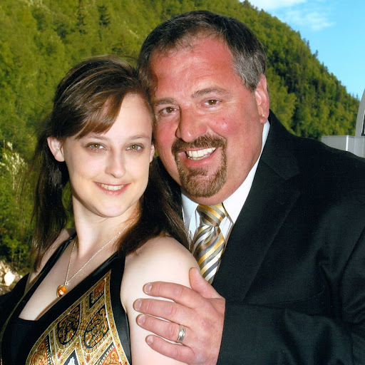 Elizabeth Weaver Photo 45
