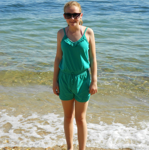 Lily Wells Photo 23