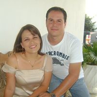 Maria Lorenzana Photo 15