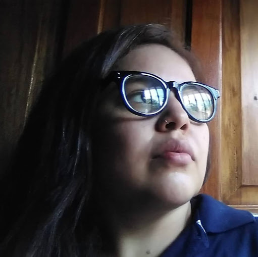 Julia Herrera Photo 17