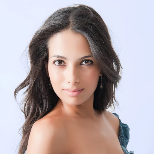Kathleen Castro Photo 17
