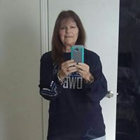 Carolyn Griffith Photo 38