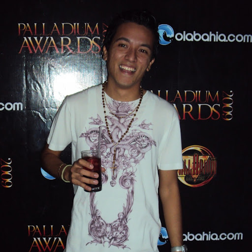 Manuel Roman Photo 35