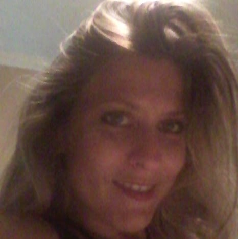 Cindy Hopkins Photo 13